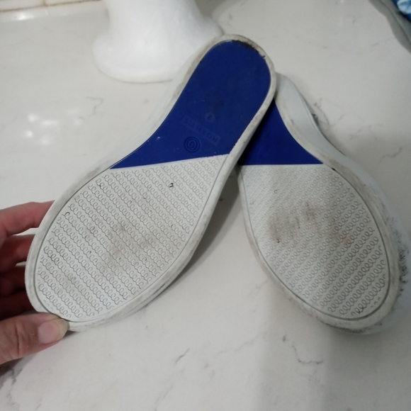 Rothy's Childs size 2 Gray White Camouflage Slip on boat shoes/Sneakers - Picture 5 of 5